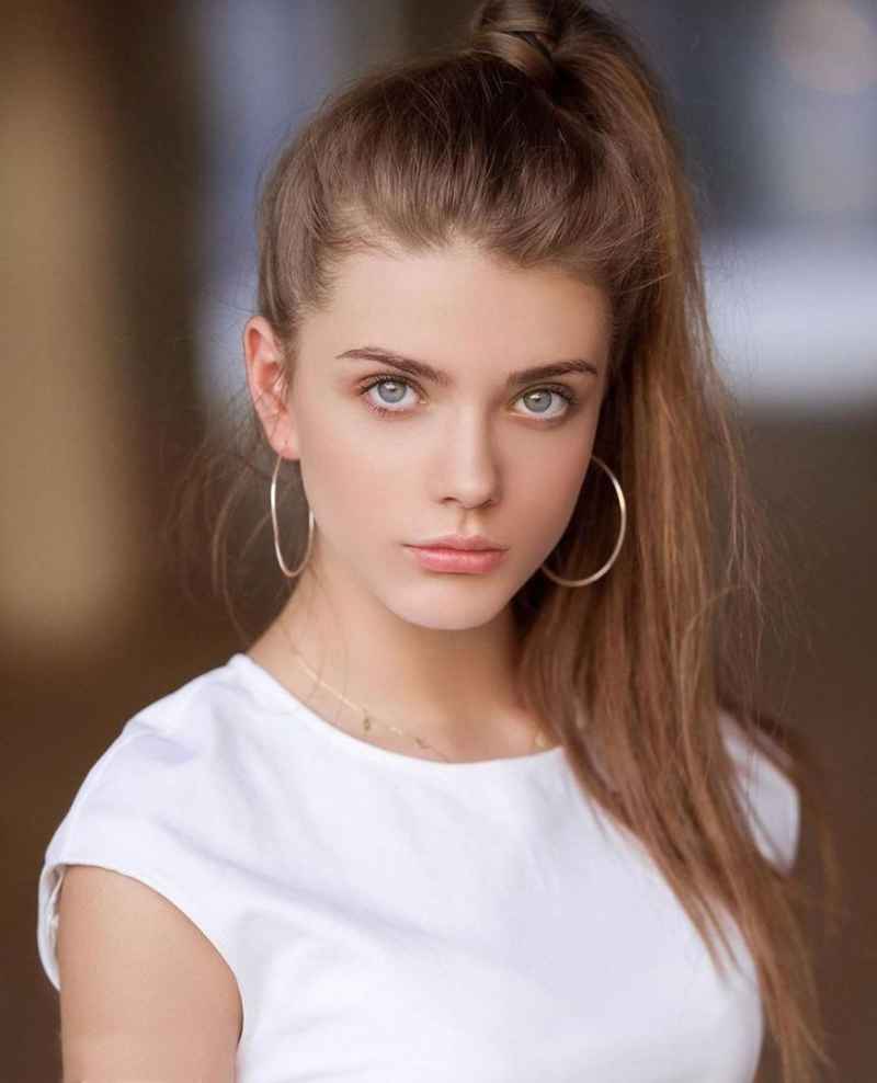 Анна