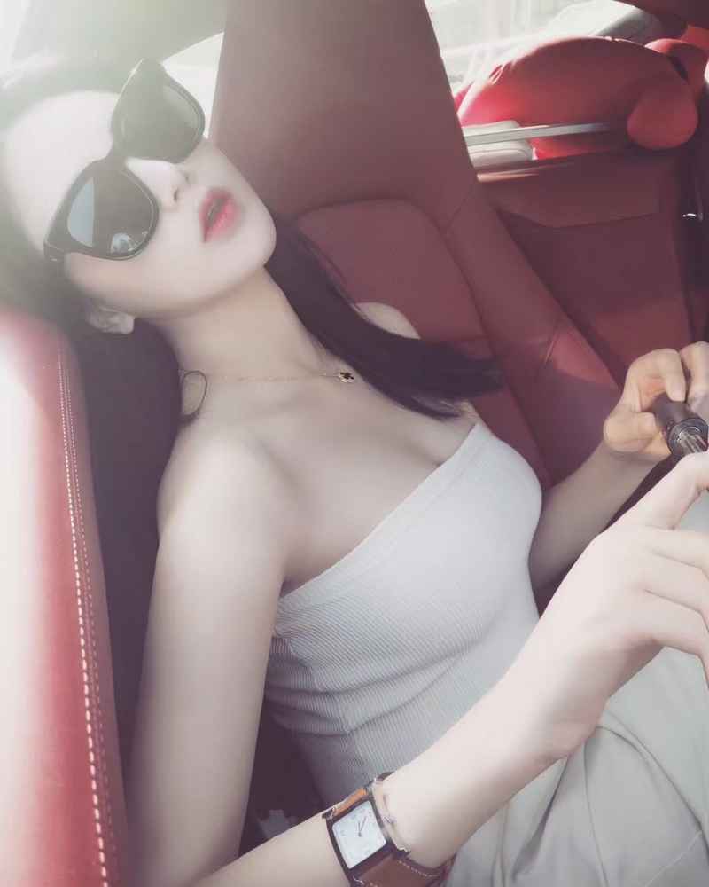 Алина
