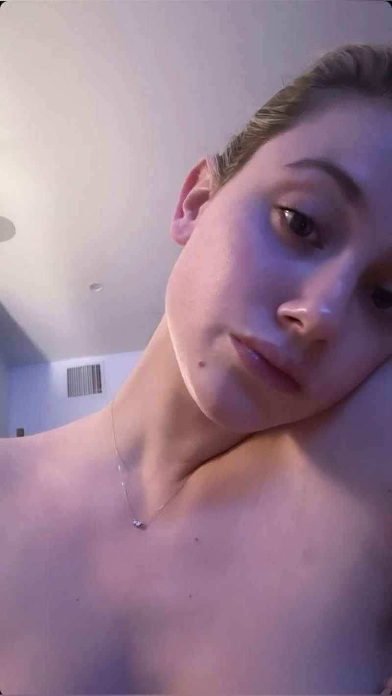 Ева